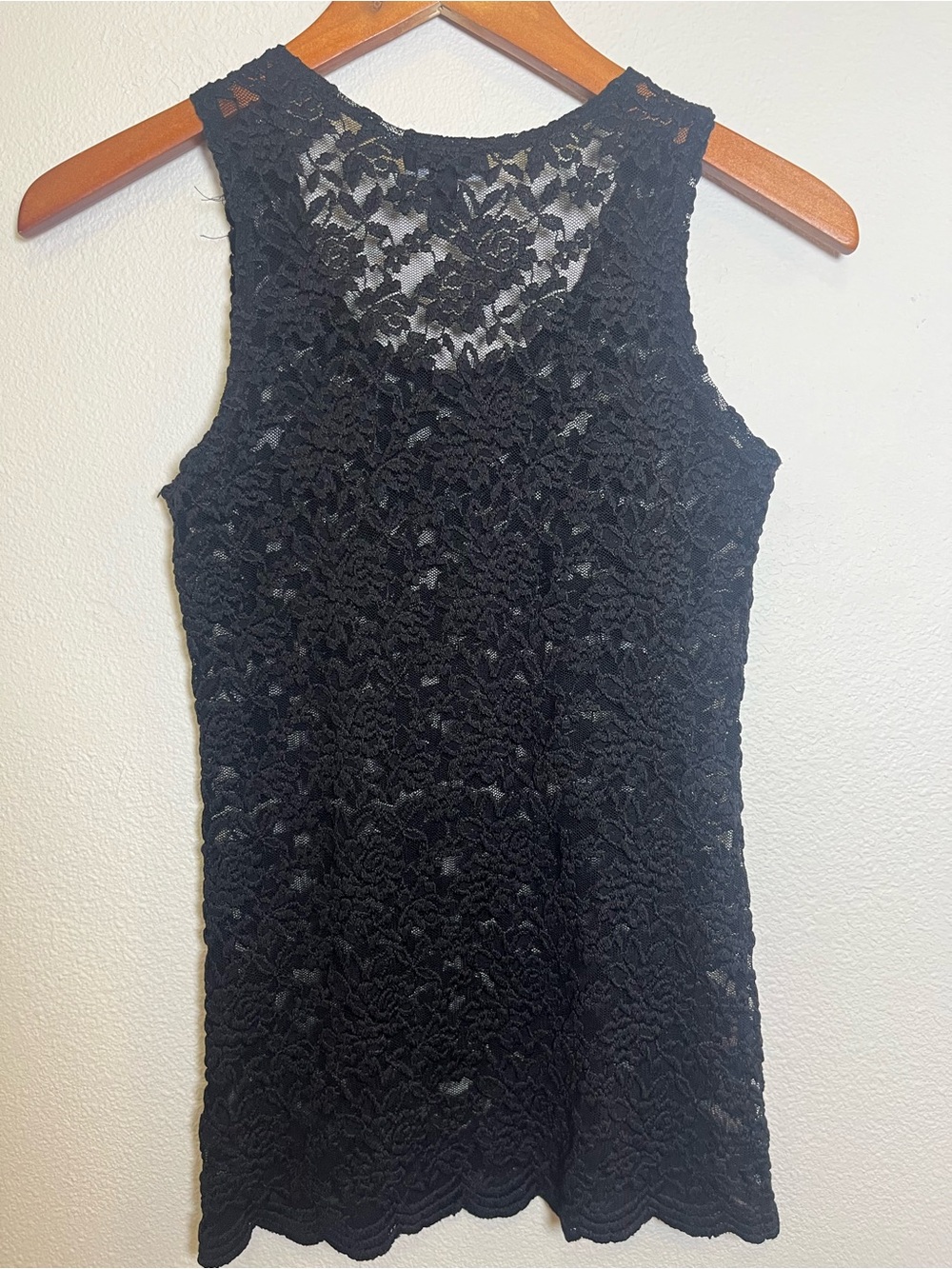 bebe Vintage Y2K Black Lace Tank Top - Sleeveless Feminine Layering Piece - Picture 3 of 3